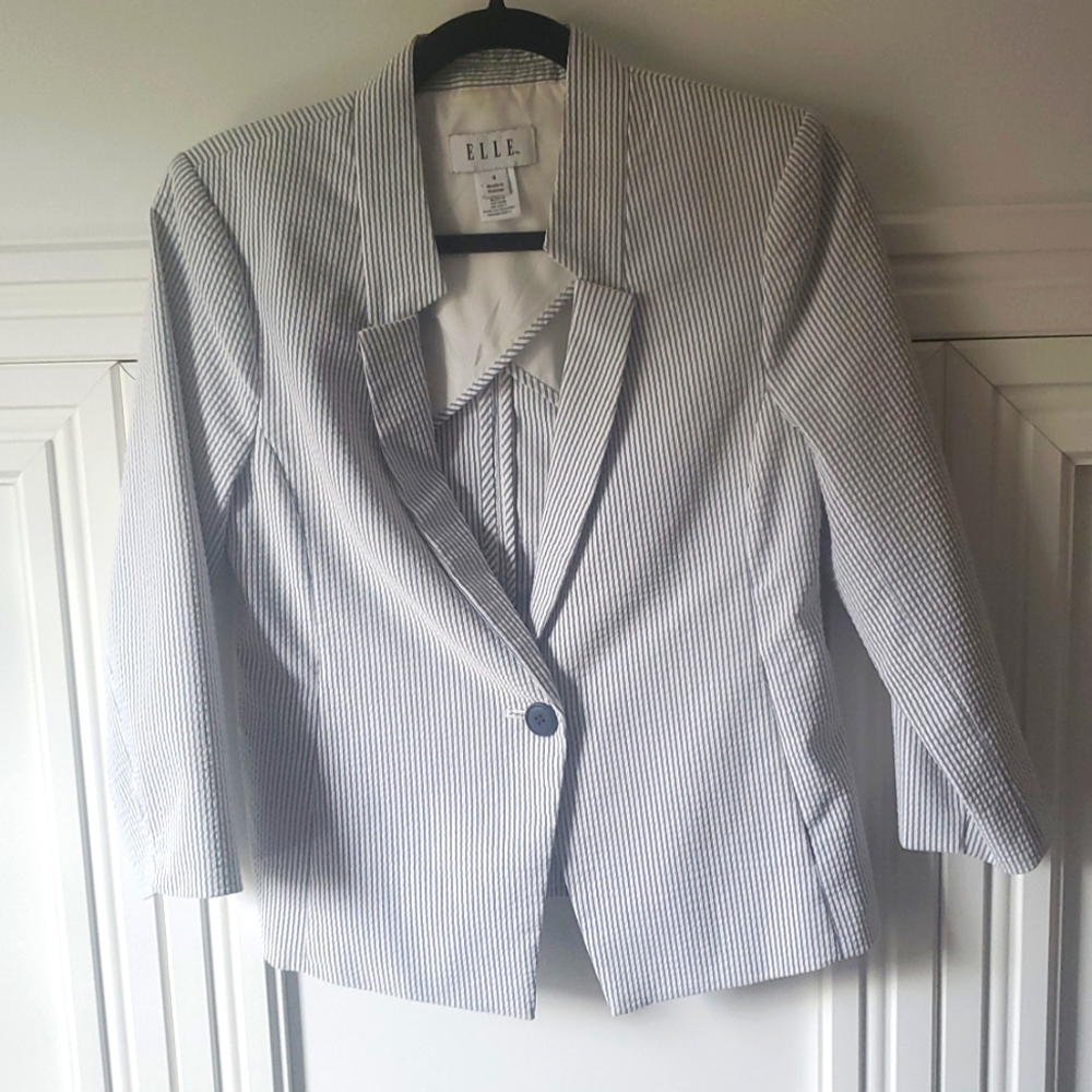 Elle Women's Black and White Striped Jacket